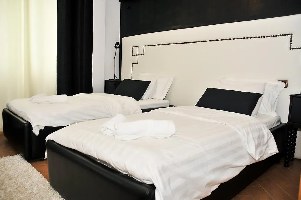 Tiranatop Suites 0*, Tirana Albanië